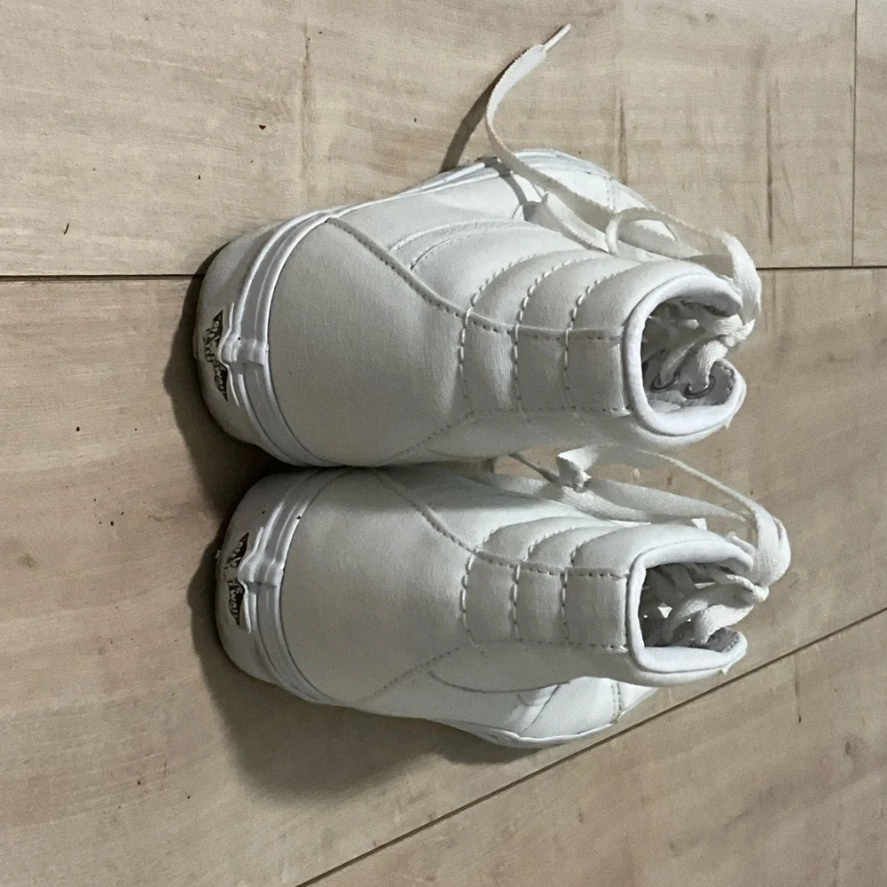 Vans White High-Top Sneakers - Picture 4 of 8